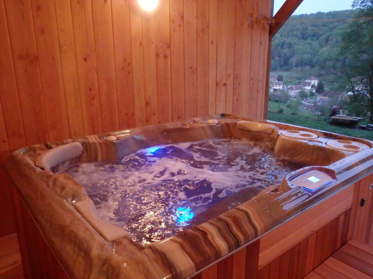 Villa Cora Venez Neuve Avec Spa Saint-Bresson ภายนอก รูปภาพ